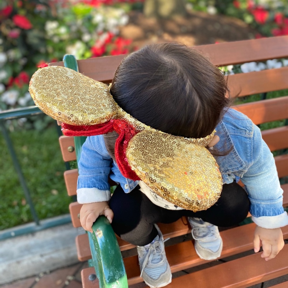 Minnie Ears - Picture 2 of 6